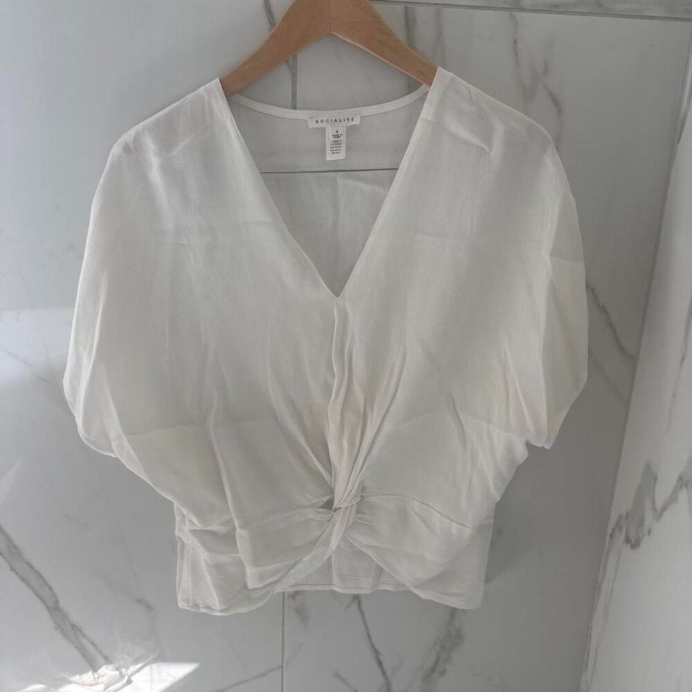 Socialite White Twist Front Blouse Women's Short Sleeve V Neck Top Rayon Small S